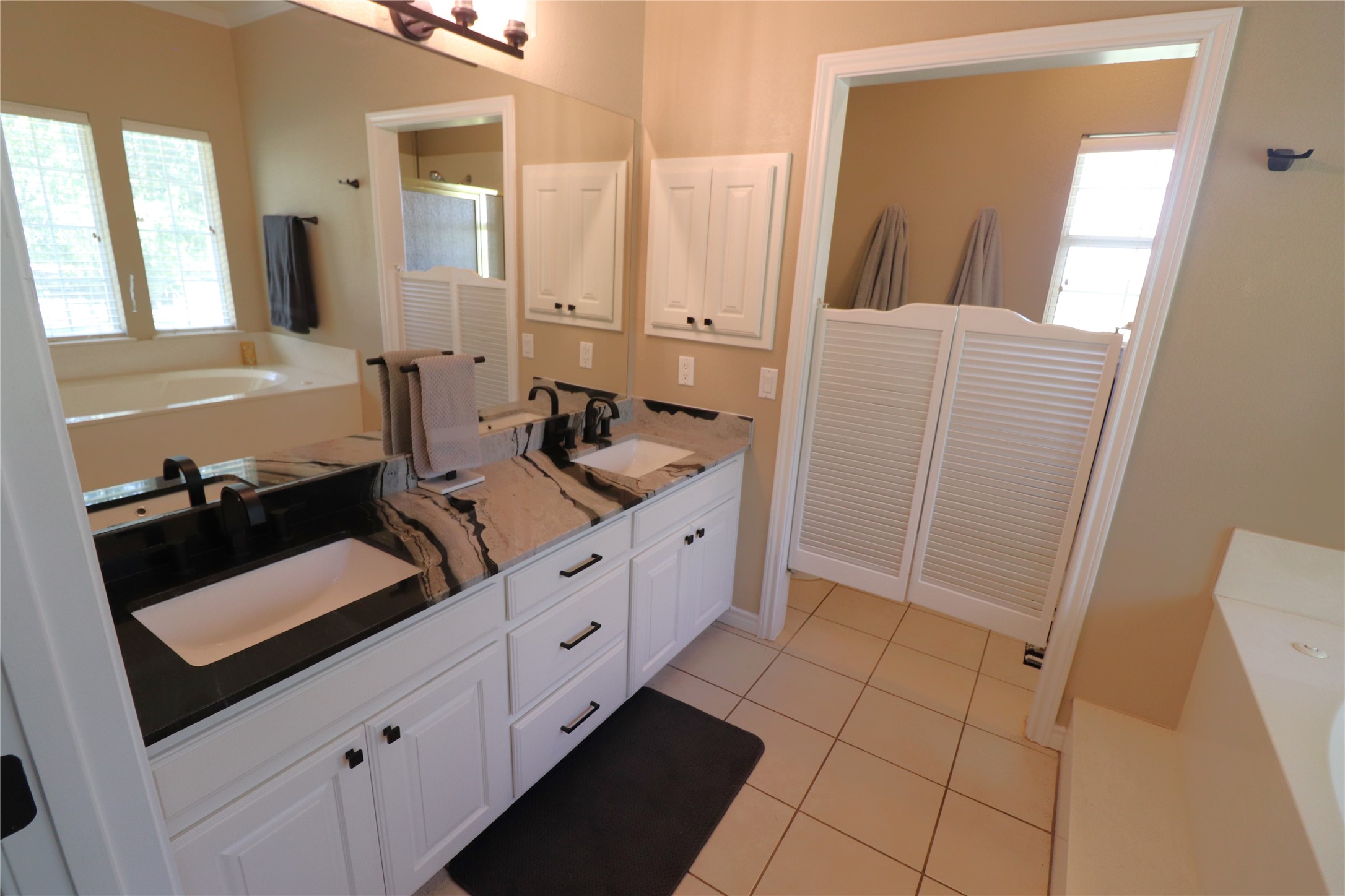 2642 Huddleston Sunset TX 76270