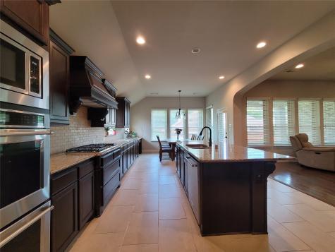 1909 Maggis Meadow Lane Rowlett TX 75089