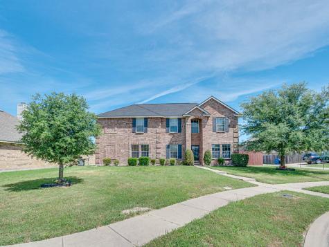 608 Aspen Court Red Oak TX 75154