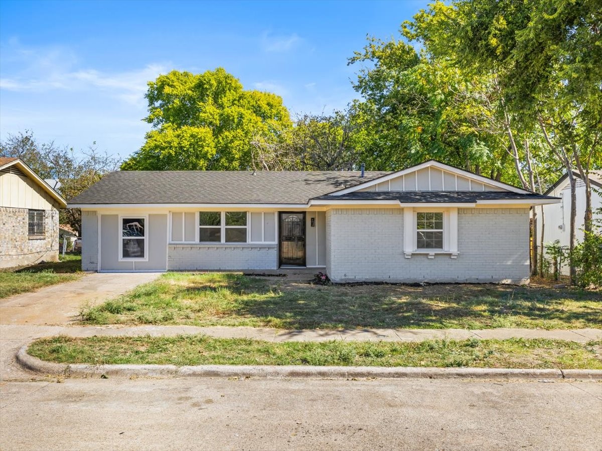 6510 Leaning Oaks Street Dallas TX 75241