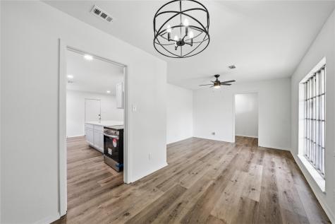 1900 Mahalia Drive Waco TX 76705