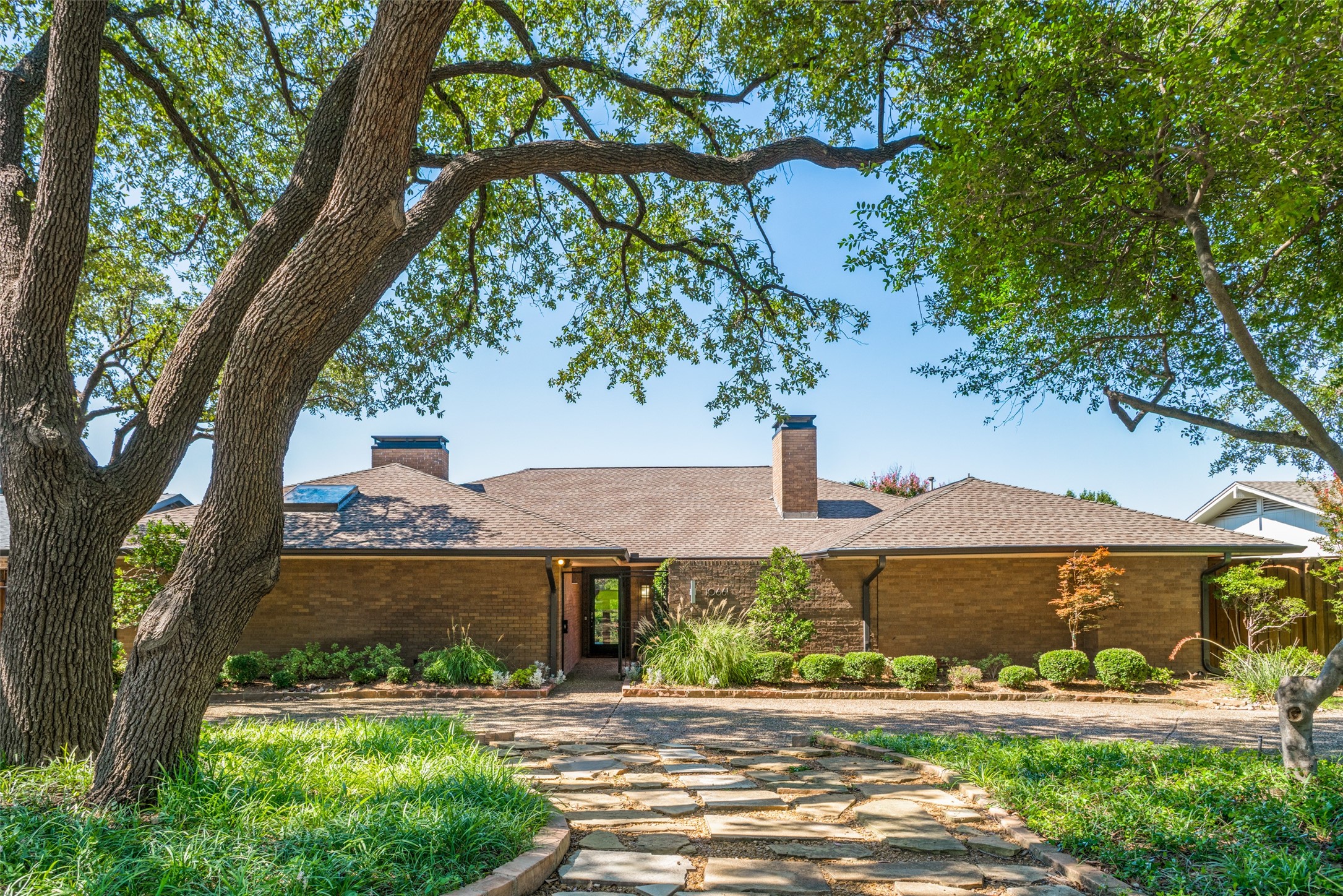 10661 Pagewood Drive Dallas TX 75230