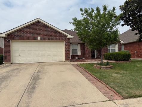2412 Ranchview Drive Grand Prairie TX 75052