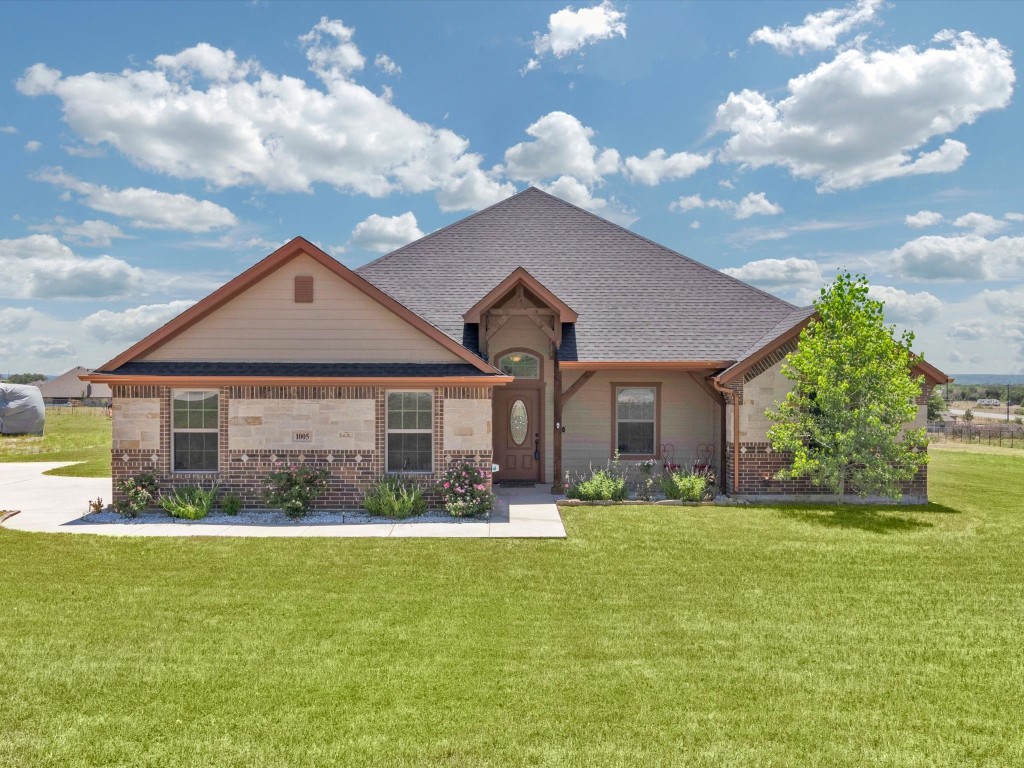 1005 Sky Court Weatherford TX 76085