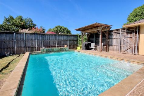 428 Sheffield Drive Richardson TX 75081