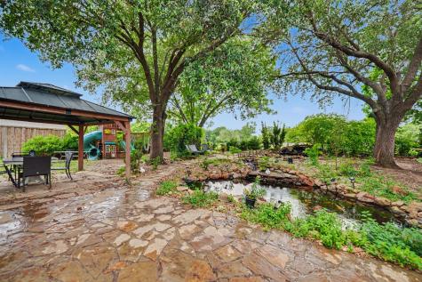 1905 Lakeway Drive Rowlett TX 75088