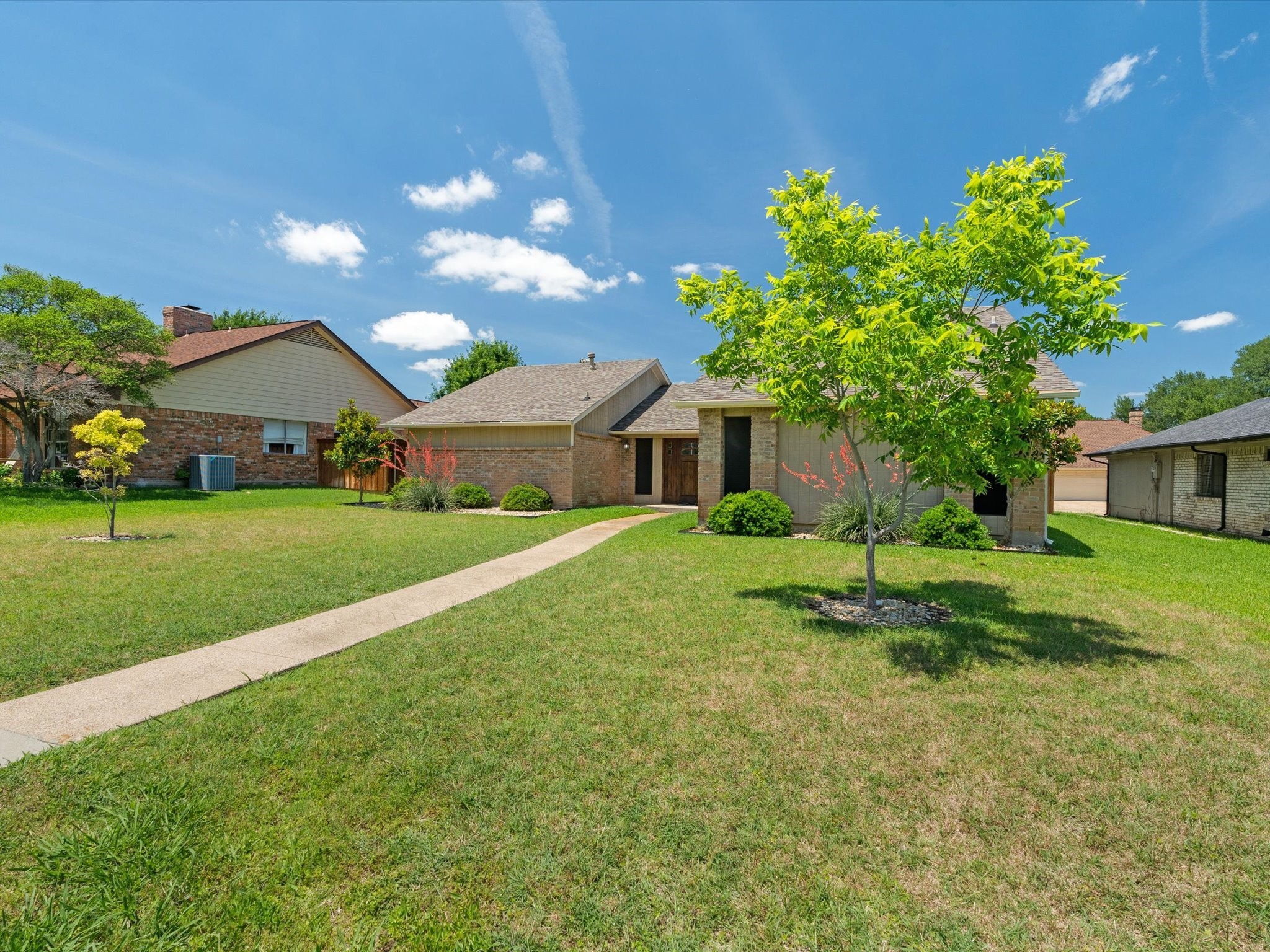 1507 Summertree Court Richardson TX 75082