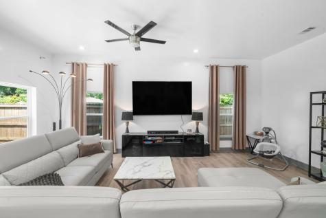 3904 Atlanta Street Dallas TX 75215
