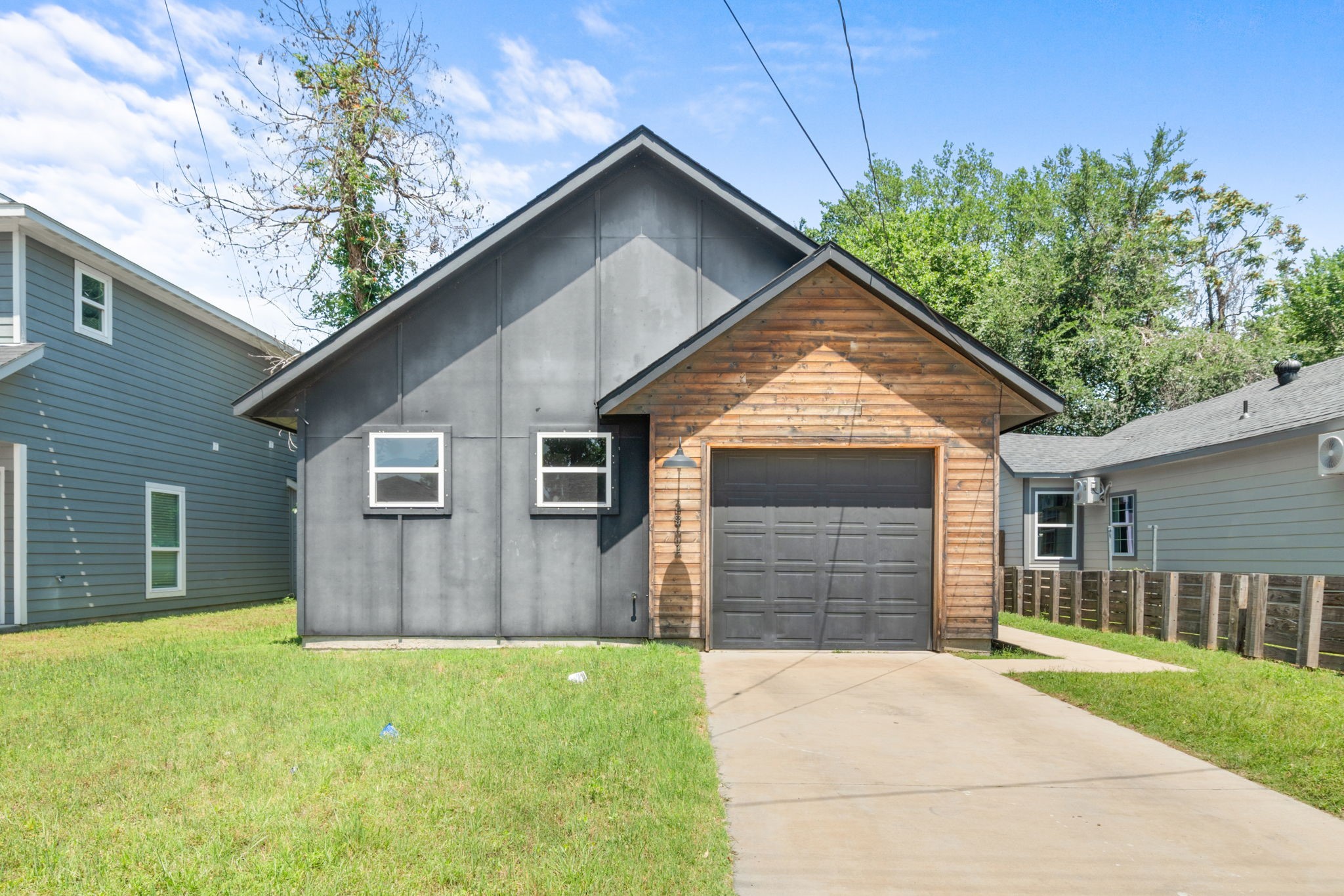 3904 Atlanta Street Dallas TX 75215