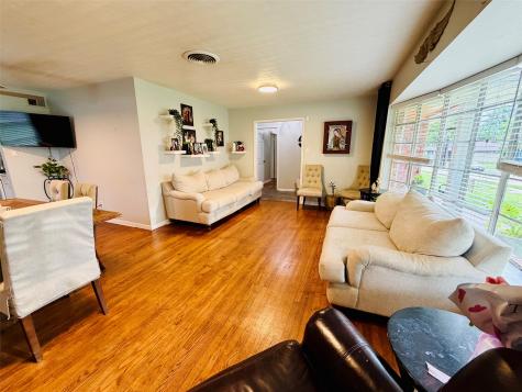 610 Prescott Drive Garland TX 75041