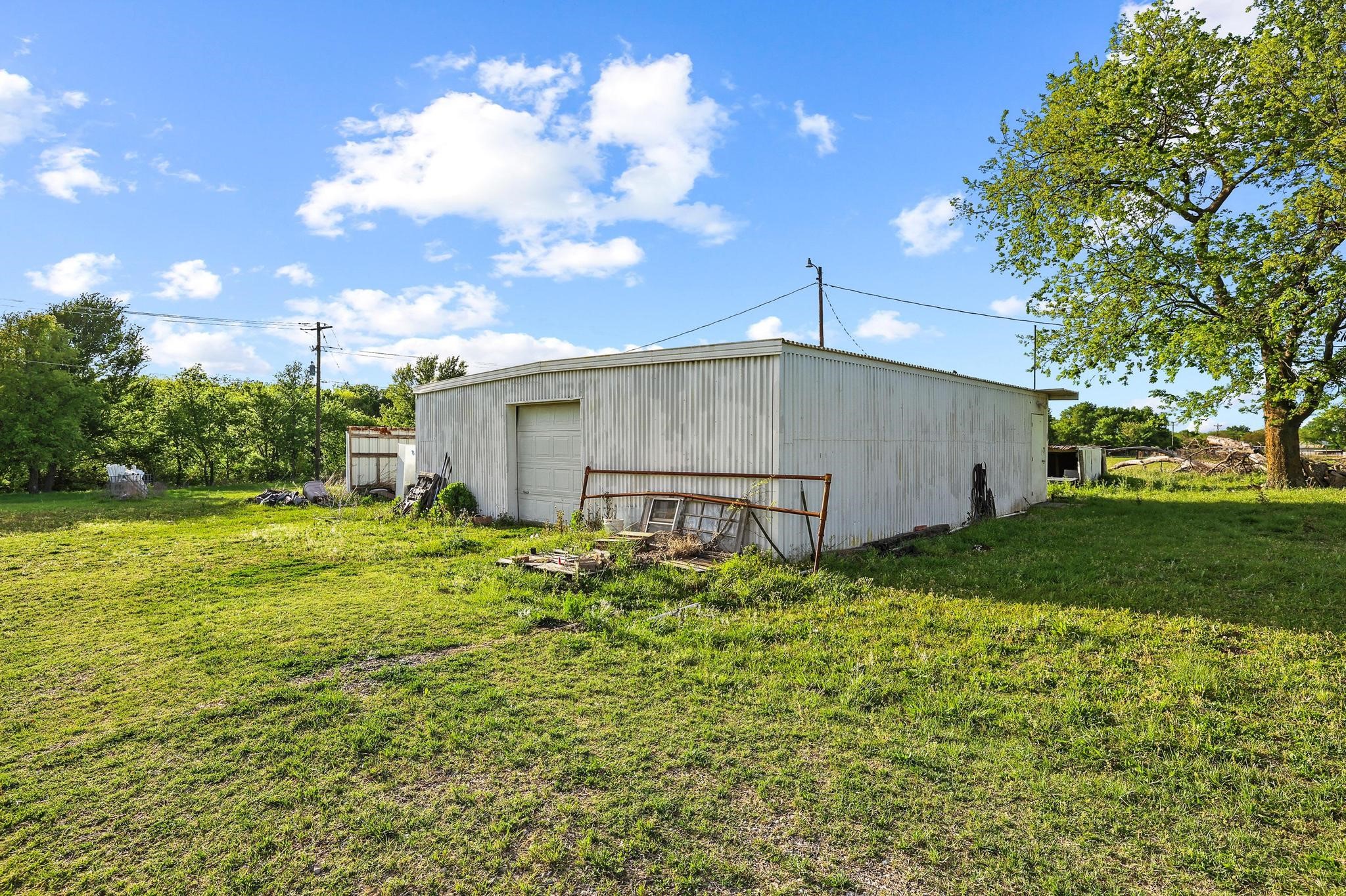 2092 County Road 5010 Blue Ridge TX 75424