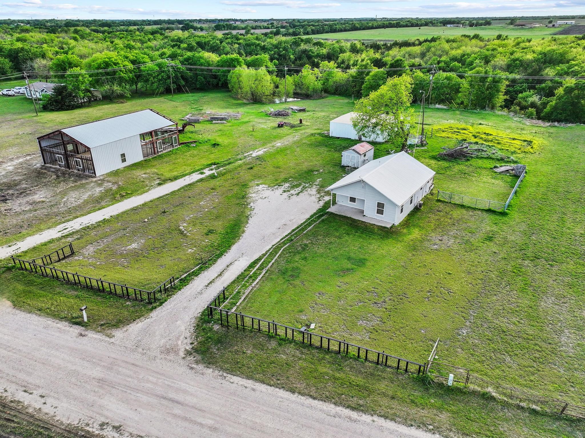 2092 County Road 5010 Blue Ridge TX 75424