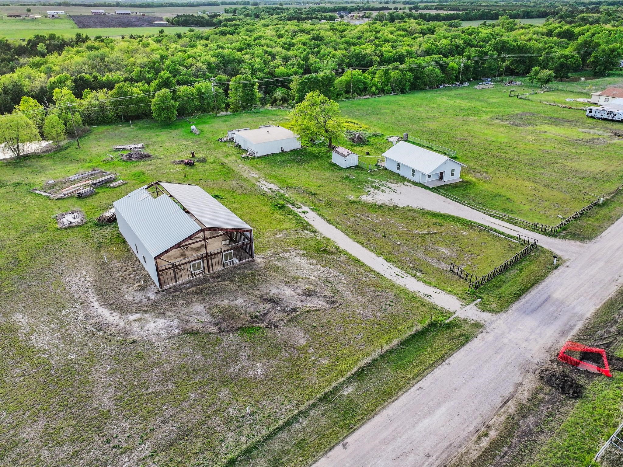 2092 County Road 5010 Blue Ridge TX 75424