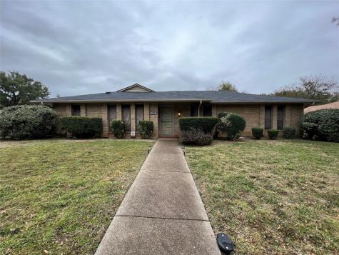 1212 Laurie Avenue Desoto TX 75115
