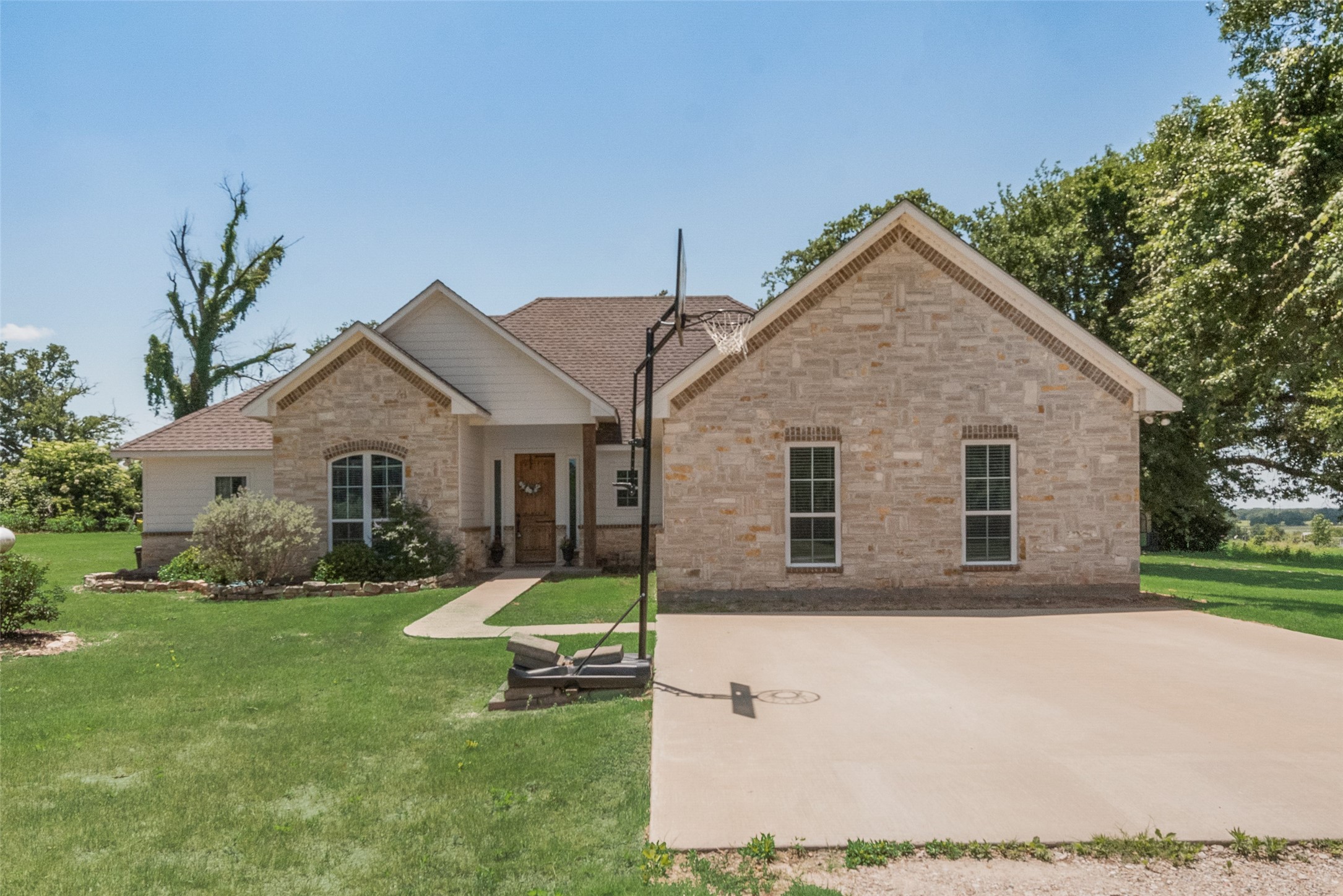 4320 State Highway 198 Canton TX 75103
