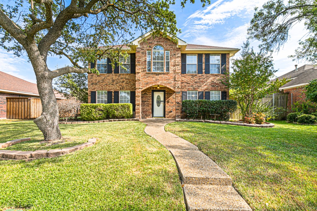 2532 Beau Drive Mesquite TX 75181