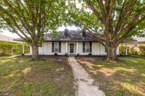 530 Country View Lane Garland TX 75043