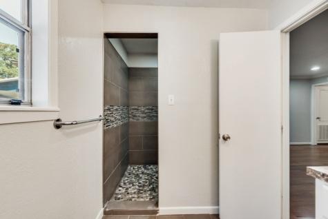111 Dogwood Trail Gun Barrel City TX 75156