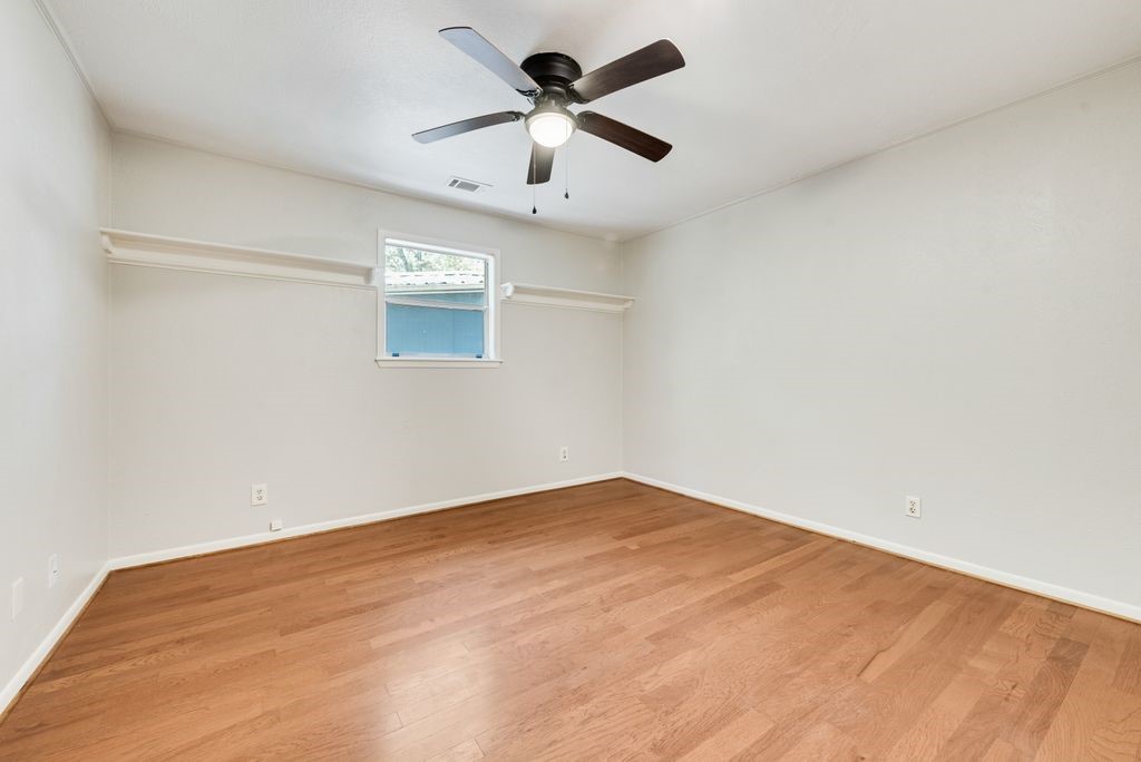 111 Dogwood Trail Gun Barrel City TX 75156