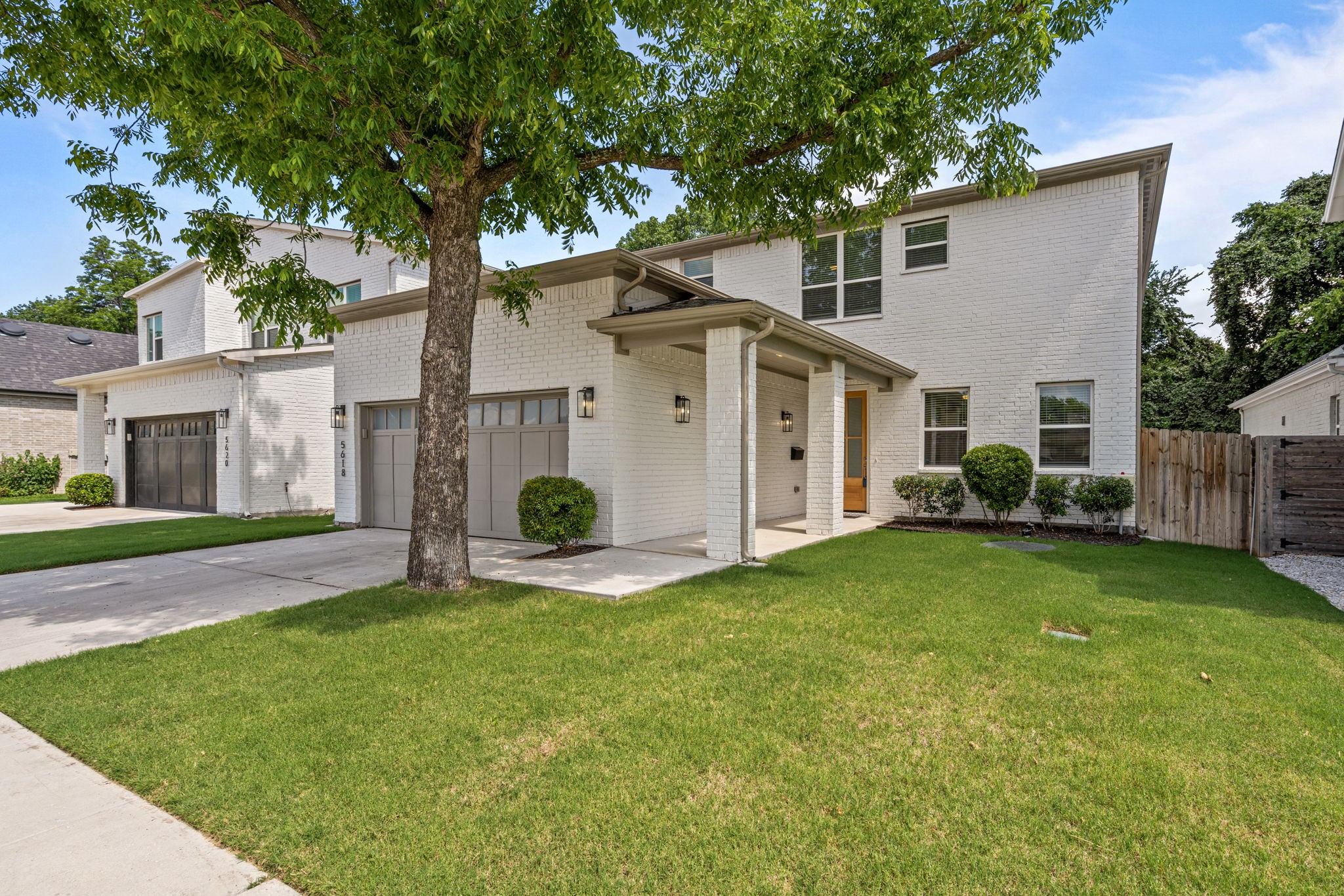 5618 Oaks Lane Westworth Village TX 76114