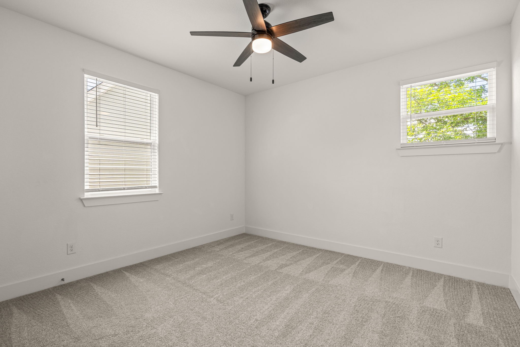 5618 Oaks Lane Westworth Village TX 76114
