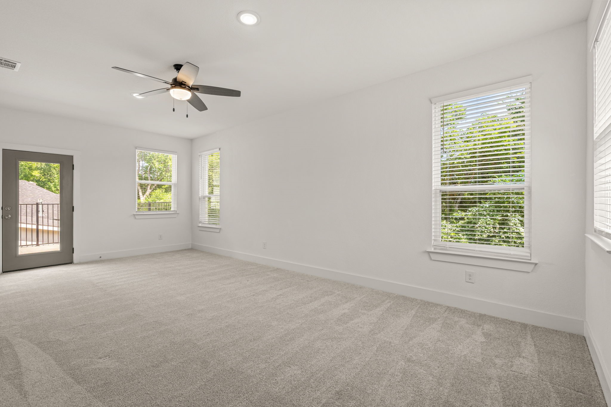 5618 Oaks Lane Westworth Village TX 76114