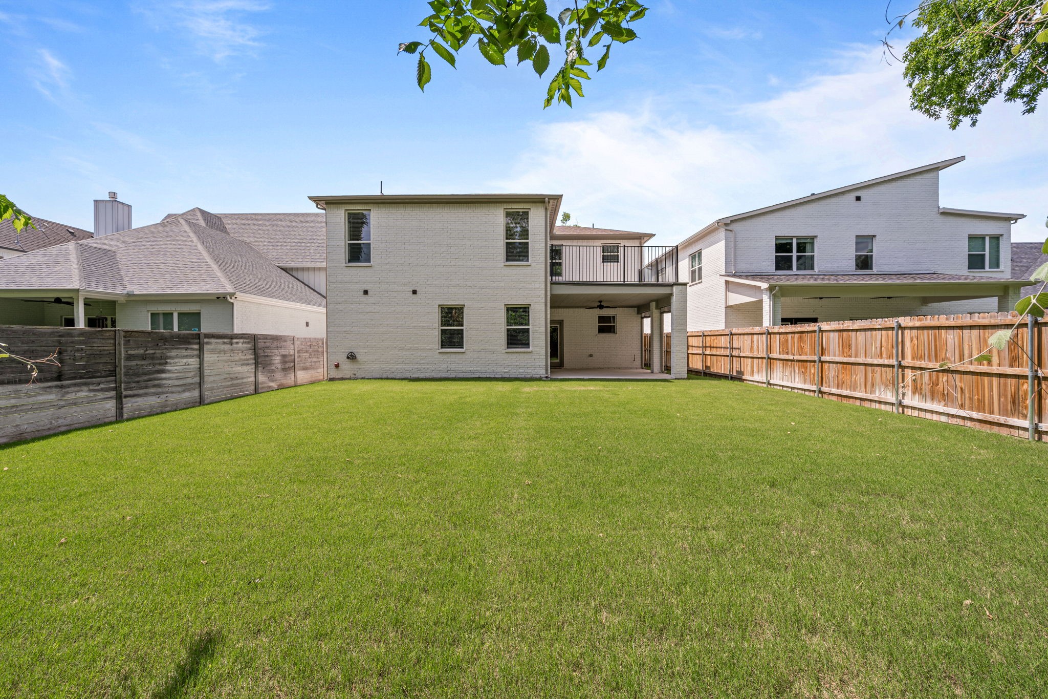 5618 Oaks Lane Westworth Village TX 76114