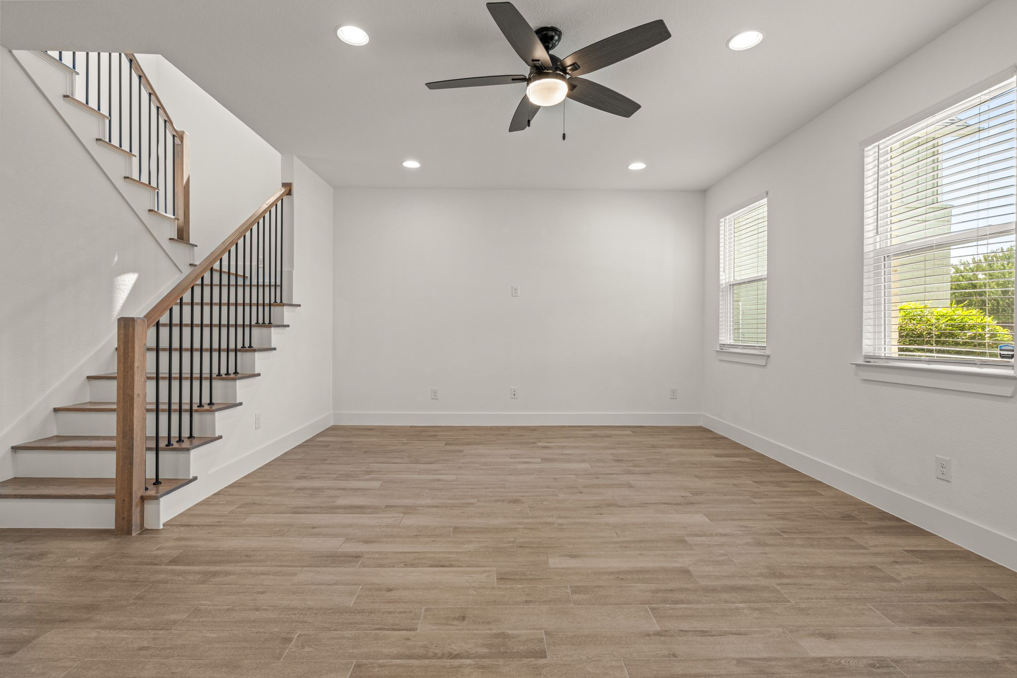 5618 Oaks Lane Westworth Village TX 76114
