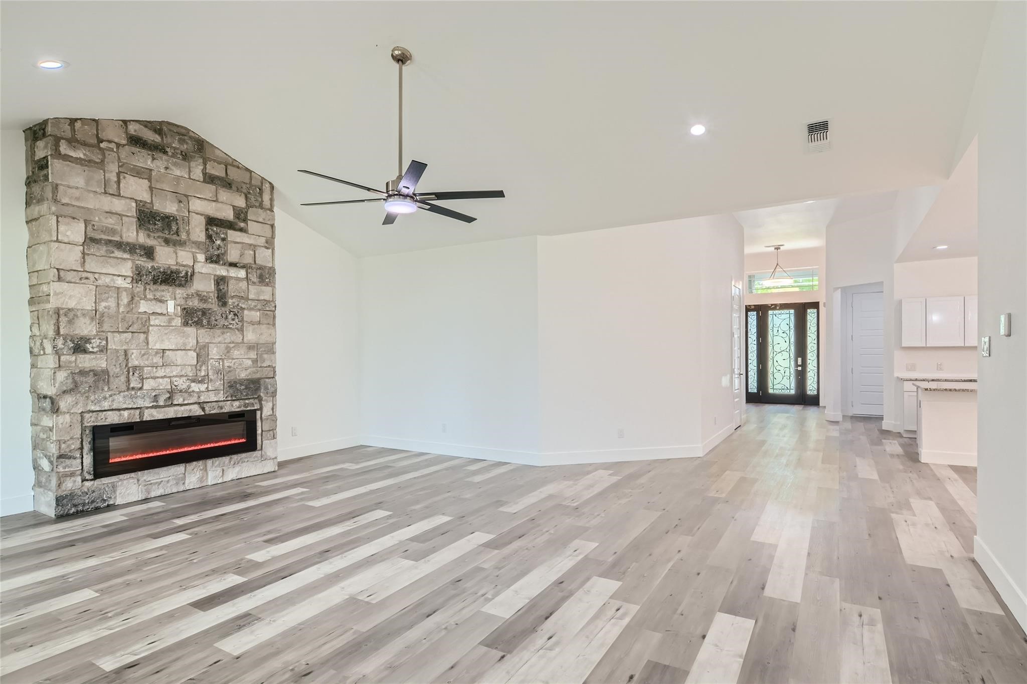 2940 Henry Road Lancaster TX 75134