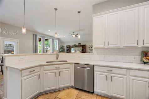1409 Old Oak Trail Flower Mound TX 75028