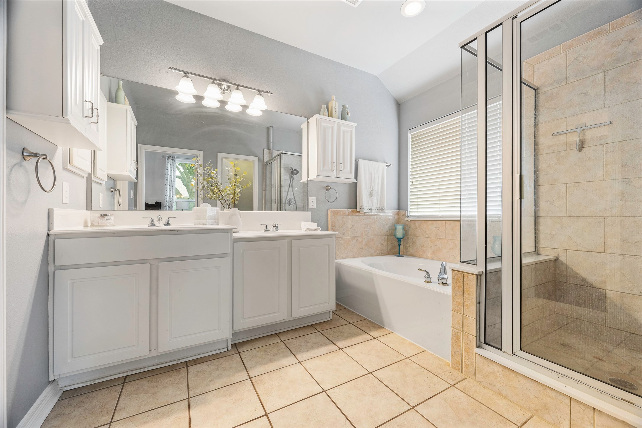 1409 Old Oak Trail Flower Mound TX 75028