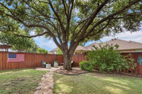 1409 Old Oak Trail Flower Mound TX 75028