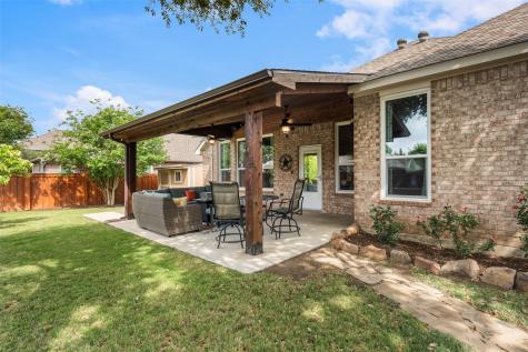 1409 Old Oak Trail Flower Mound TX 75028