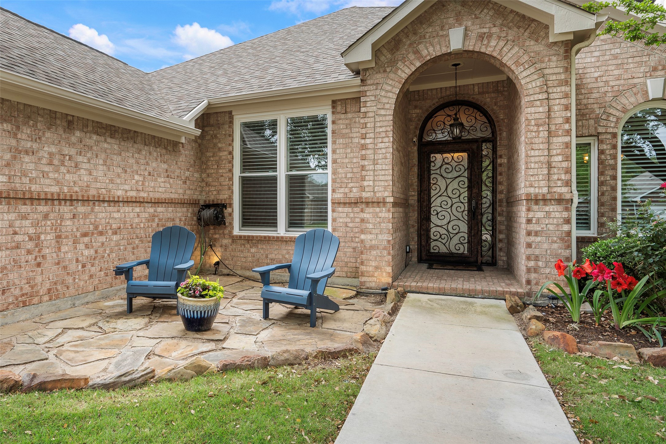 1409 Old Oak Trail Flower Mound TX 75028
