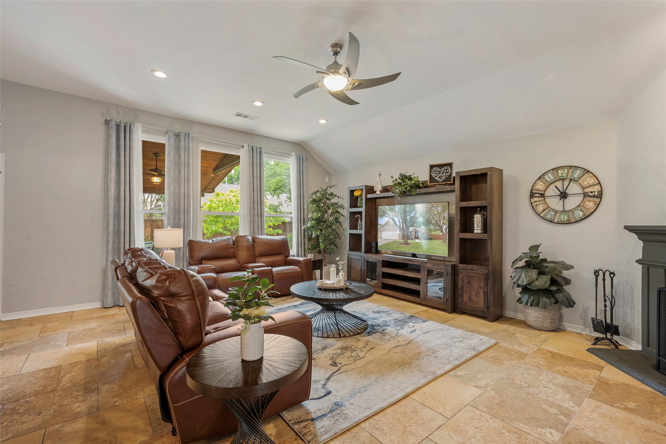 1409 Old Oak Trail Flower Mound TX 75028