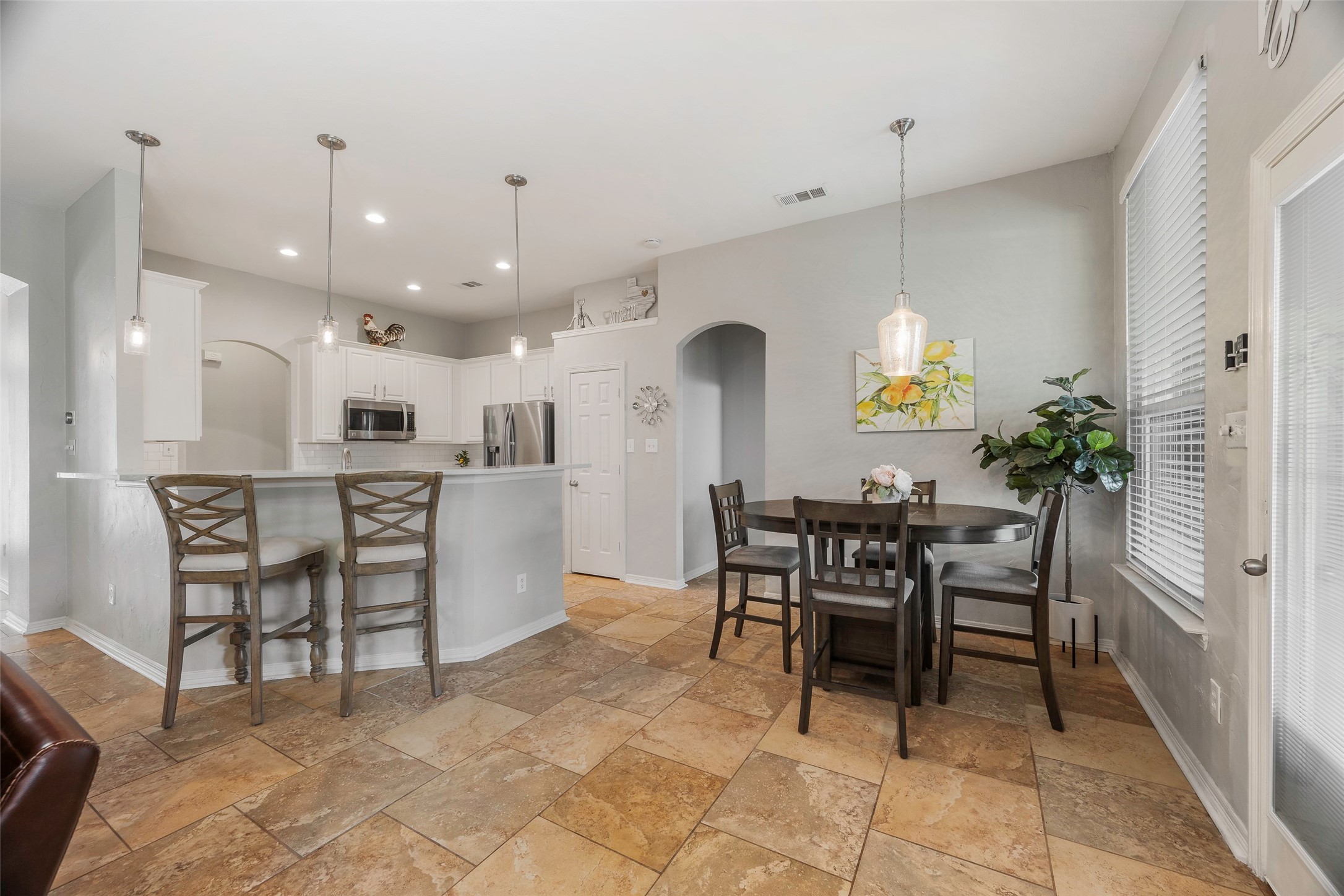 1409 Old Oak Trail Flower Mound TX 75028