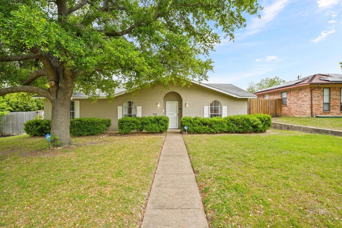 304 Memory Lane Duncanville TX 75116