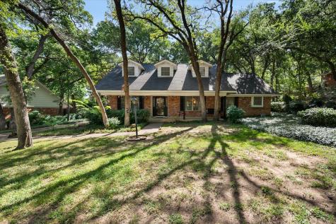 803 Live Oak Lane Arlington TX 76012