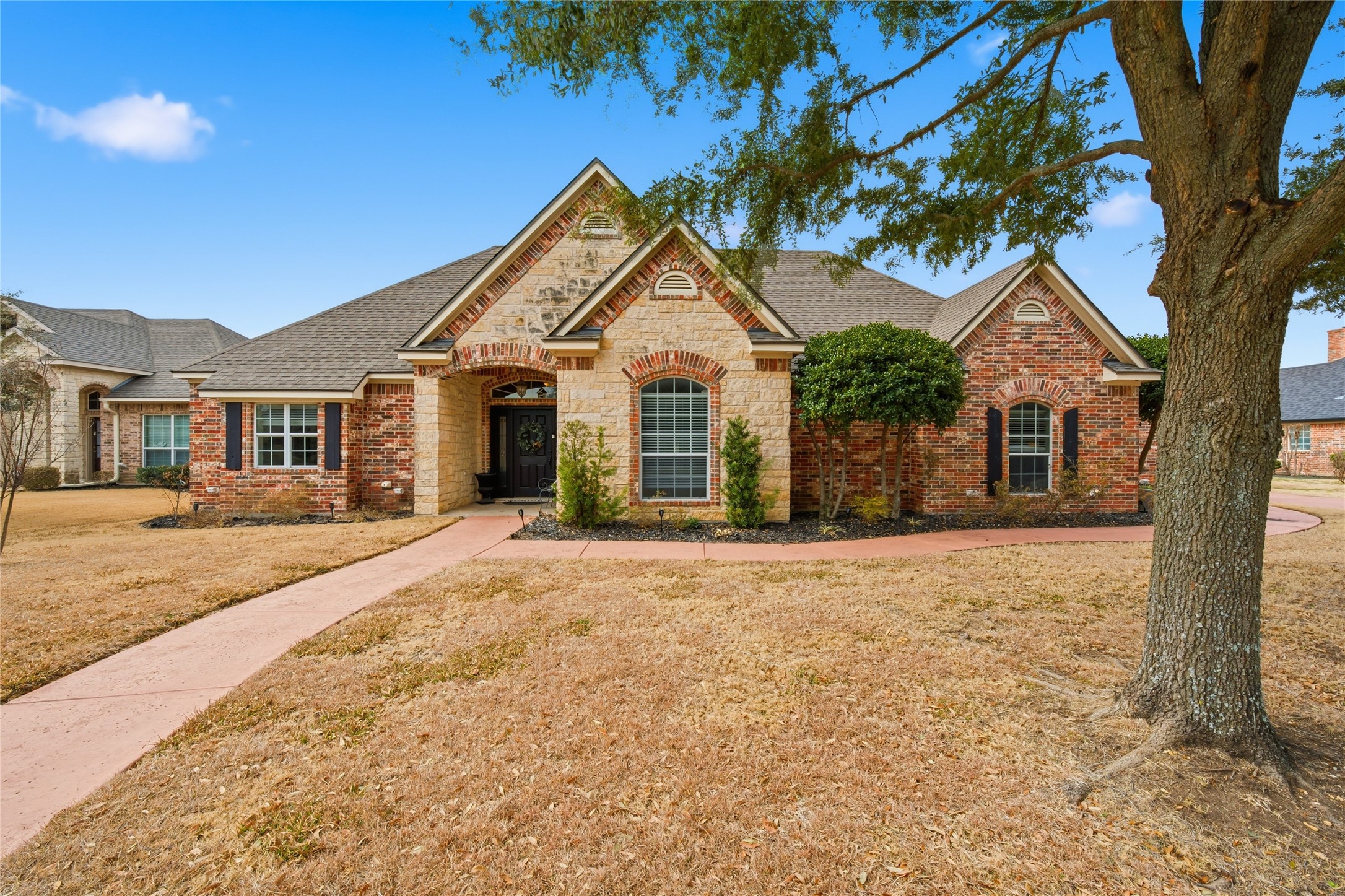 912 Queen Elizabeth Drive Waco TX 76657