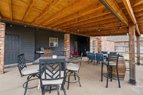 912 Queen Elizabeth Drive Waco TX 76657