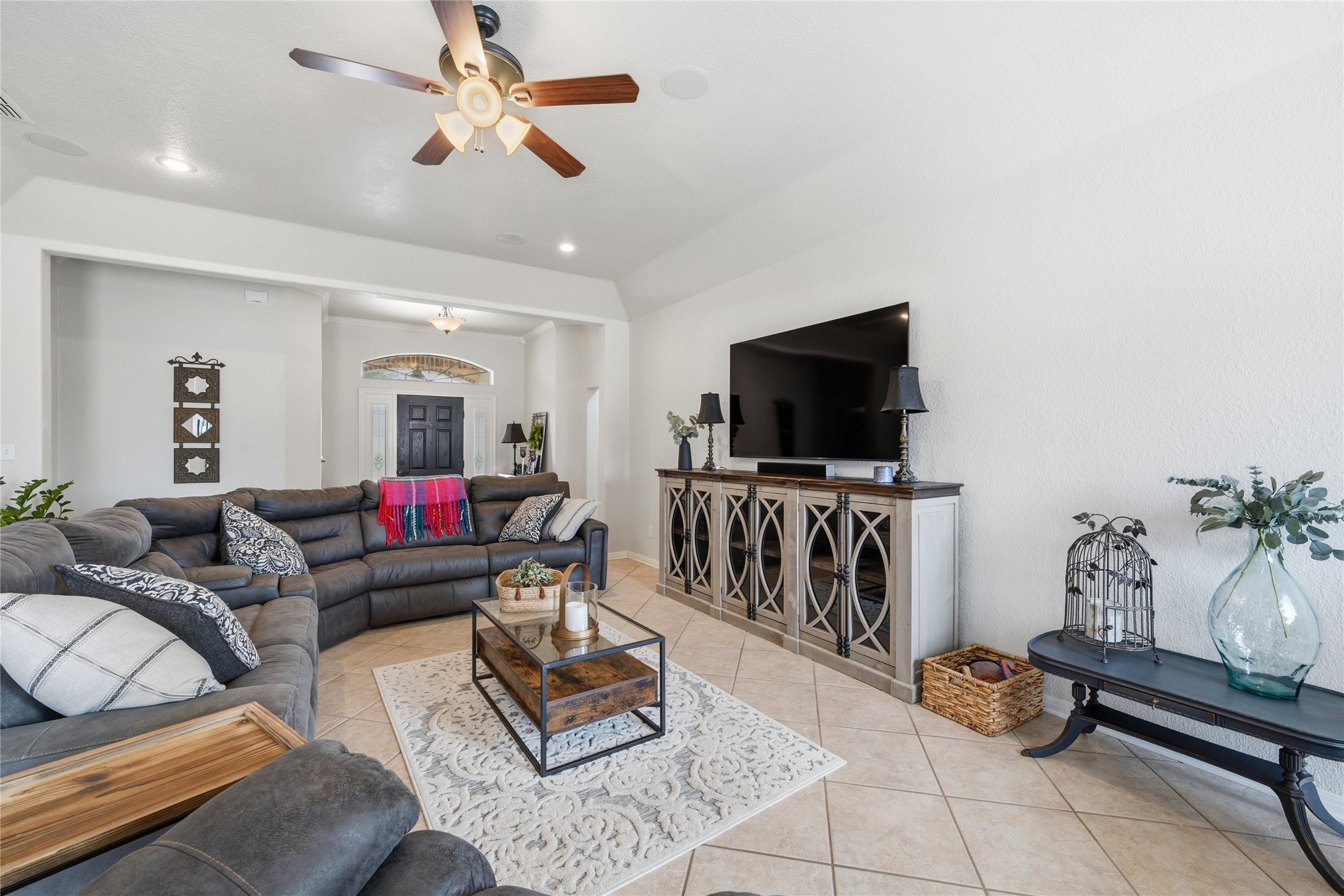 912 Queen Elizabeth Drive Waco TX 76657