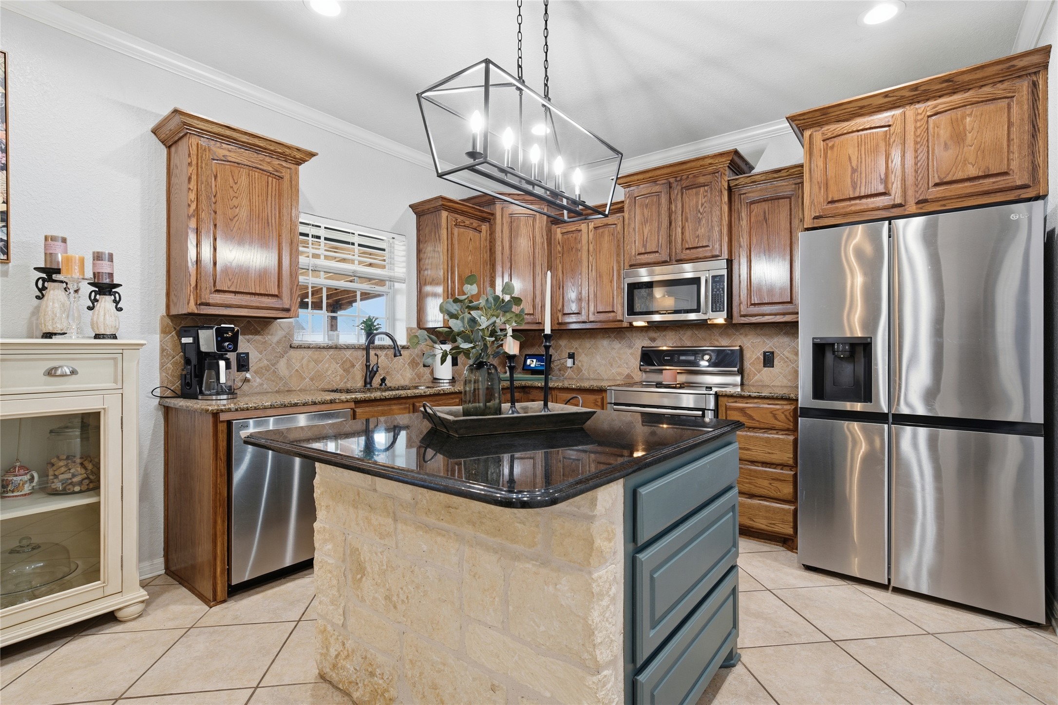 912 Queen Elizabeth Drive Waco TX 76657