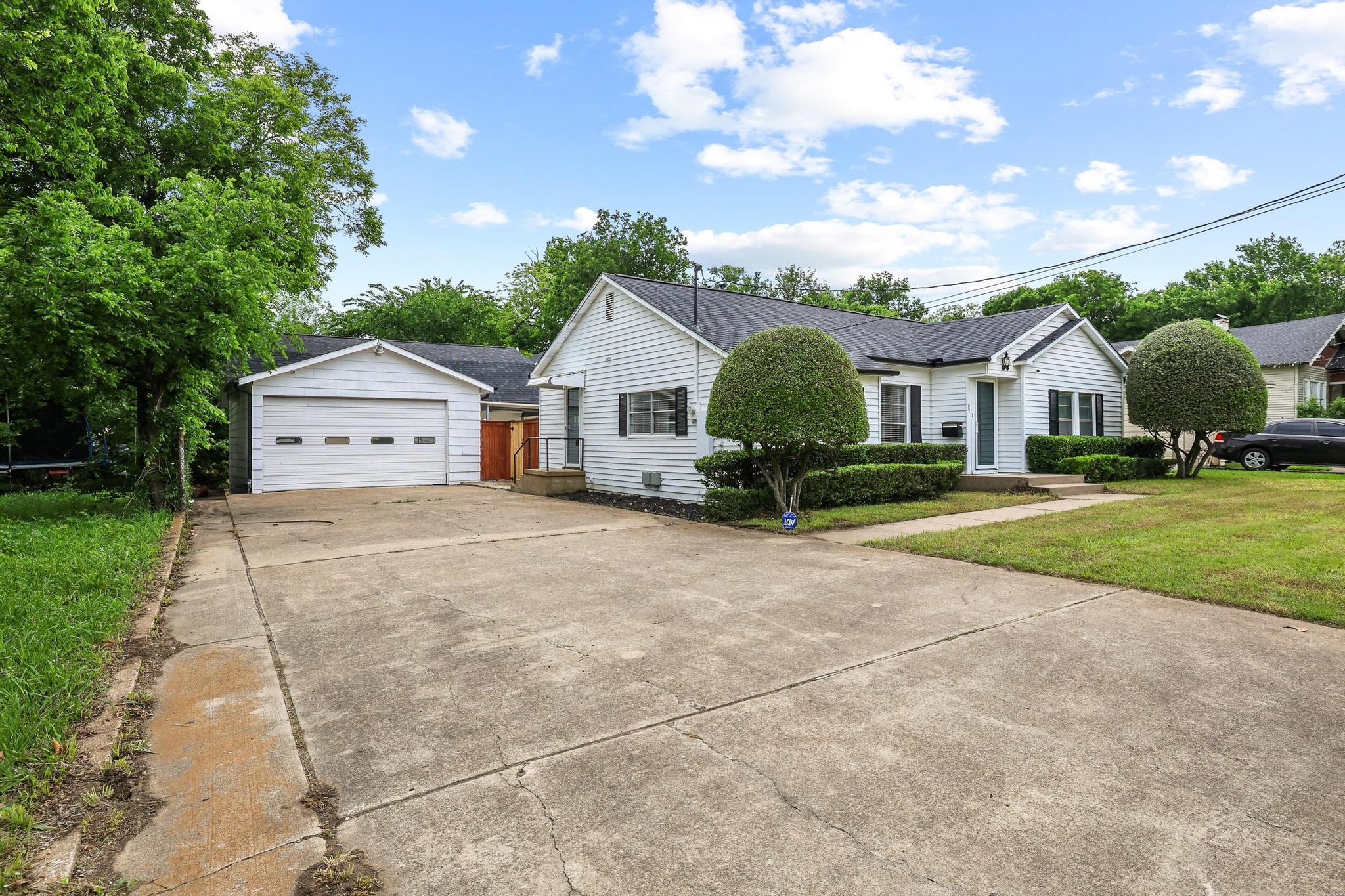 1109 E Lamar Street Sherman TX 75090