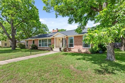 219 N 30th Street Waco TX 76710