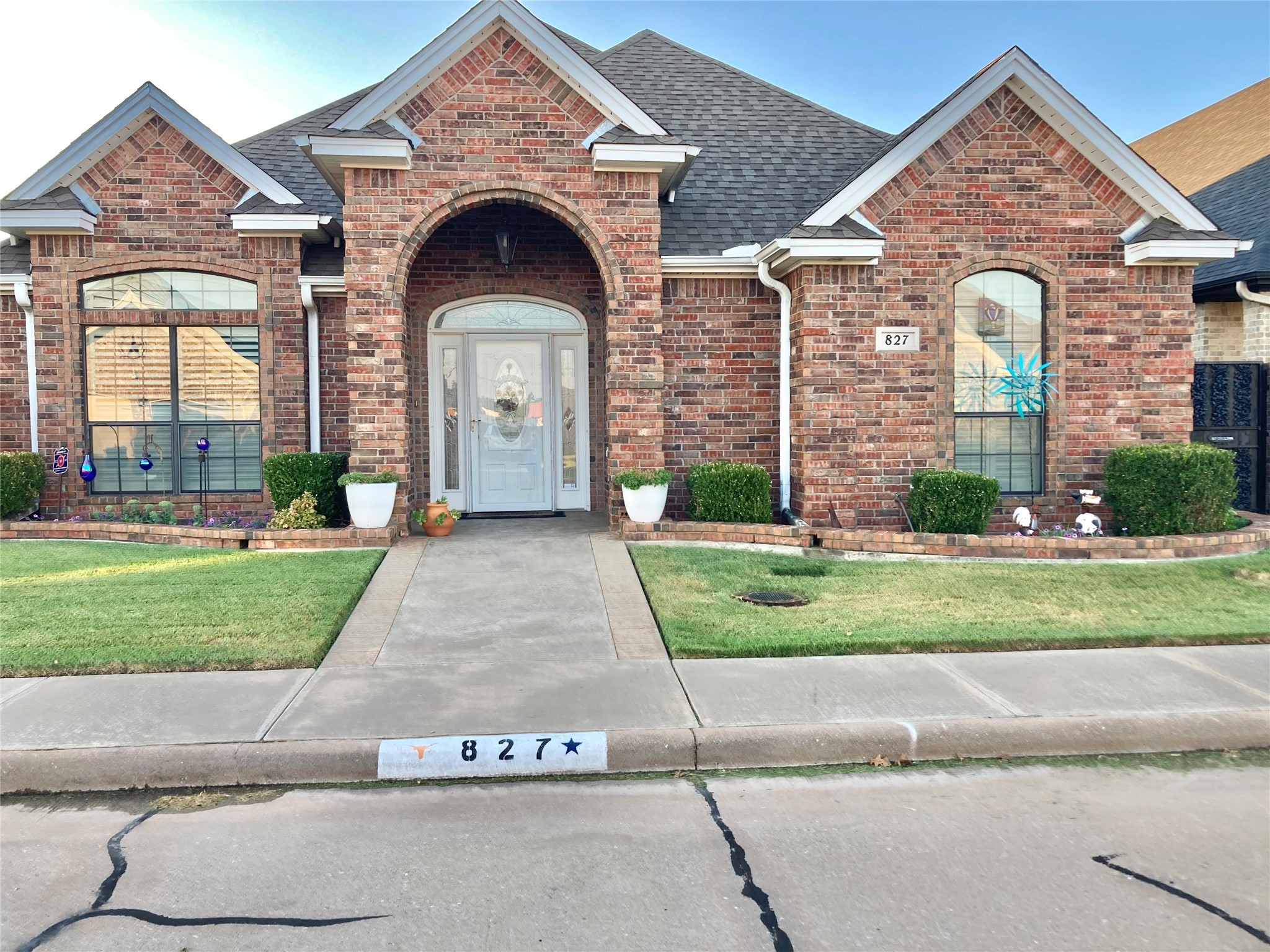827 Coulter Drive Burkburnett TX 76354