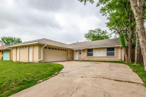 629 Kingston Drive Grand Prairie TX 75051