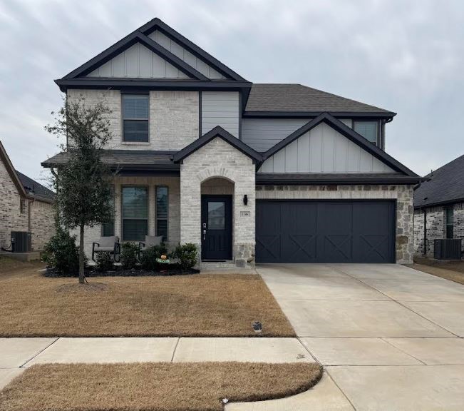 136 Camp Fire Drive Waxahachie TX 75165