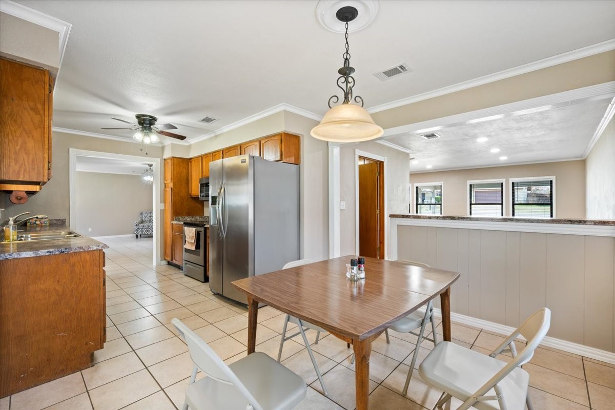 4011 Mountain Vista Drive Granbury TX 76048