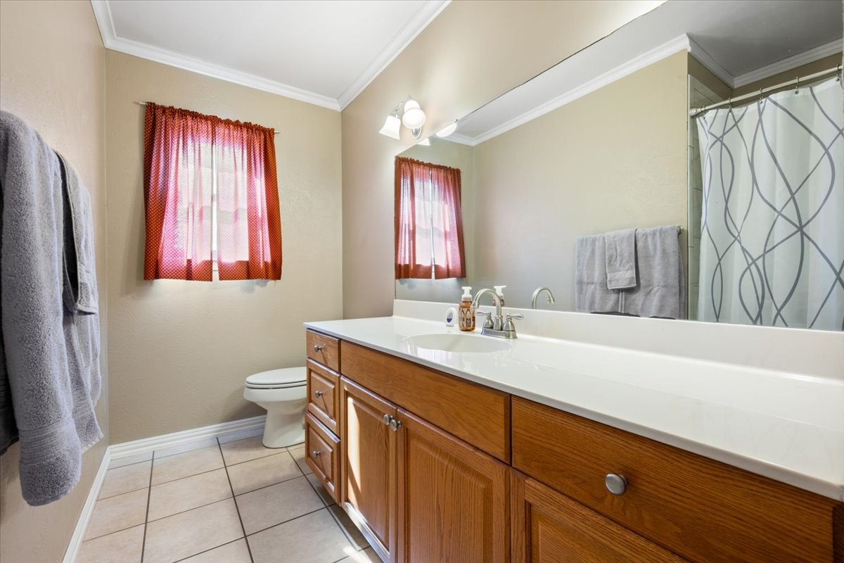 4011 Mountain Vista Drive Granbury TX 76048