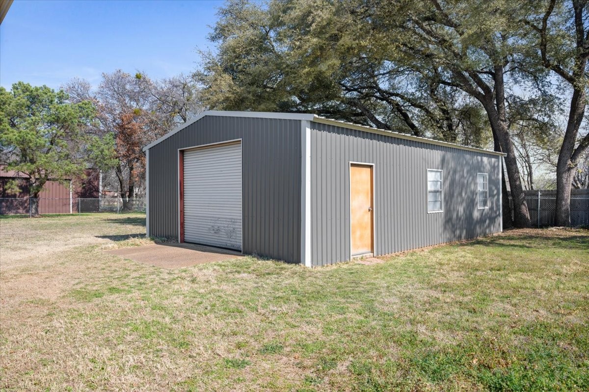 4011 Mountain Vista Drive Granbury TX 76048
